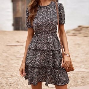 SHEIN Ditsy Floral Print Layered Hem Dress Size Small